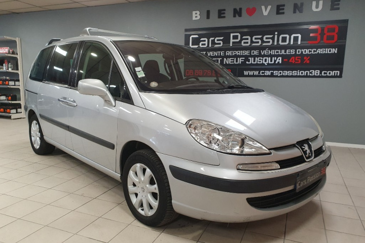 PEUGEOT 807