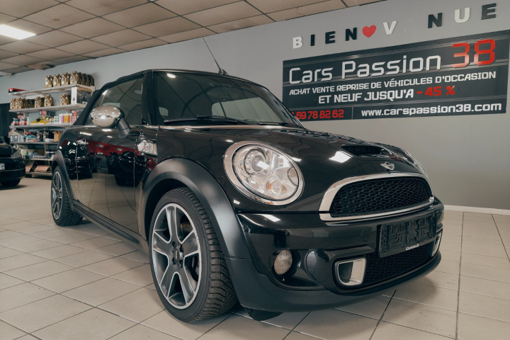 MINI CABRIOLET R57