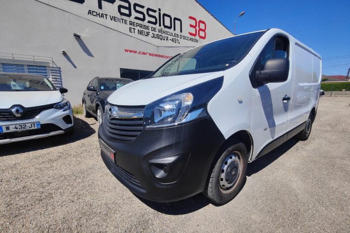 OPEL VIVARO FOURGON