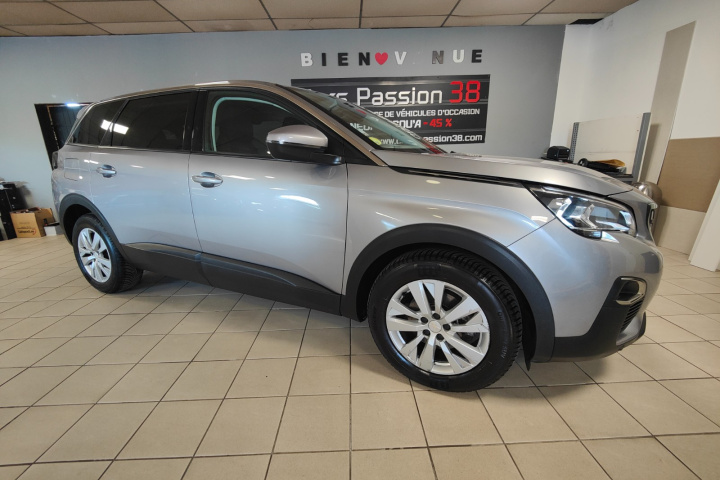 PEUGEOT 5008 BUSINESS