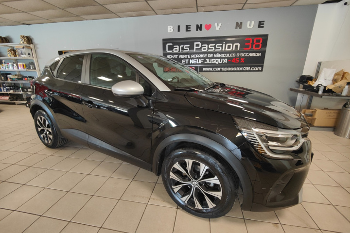 RENAULT CAPTUR