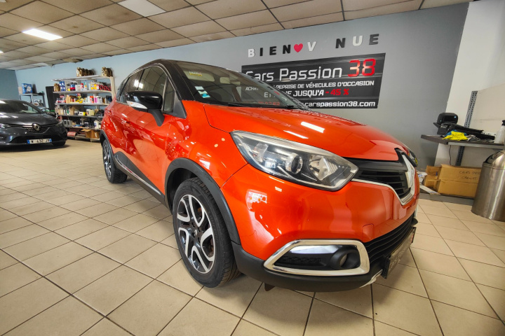 RENAULT CAPTUR