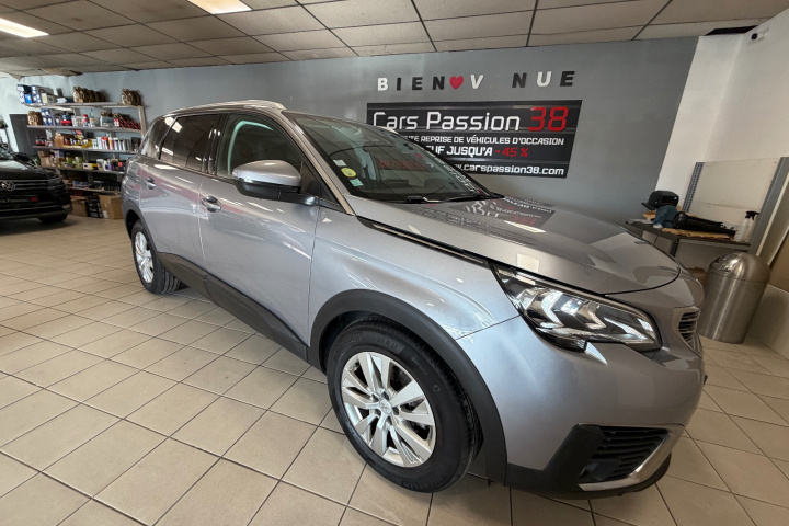 PEUGEOT 5008 BUSINESS